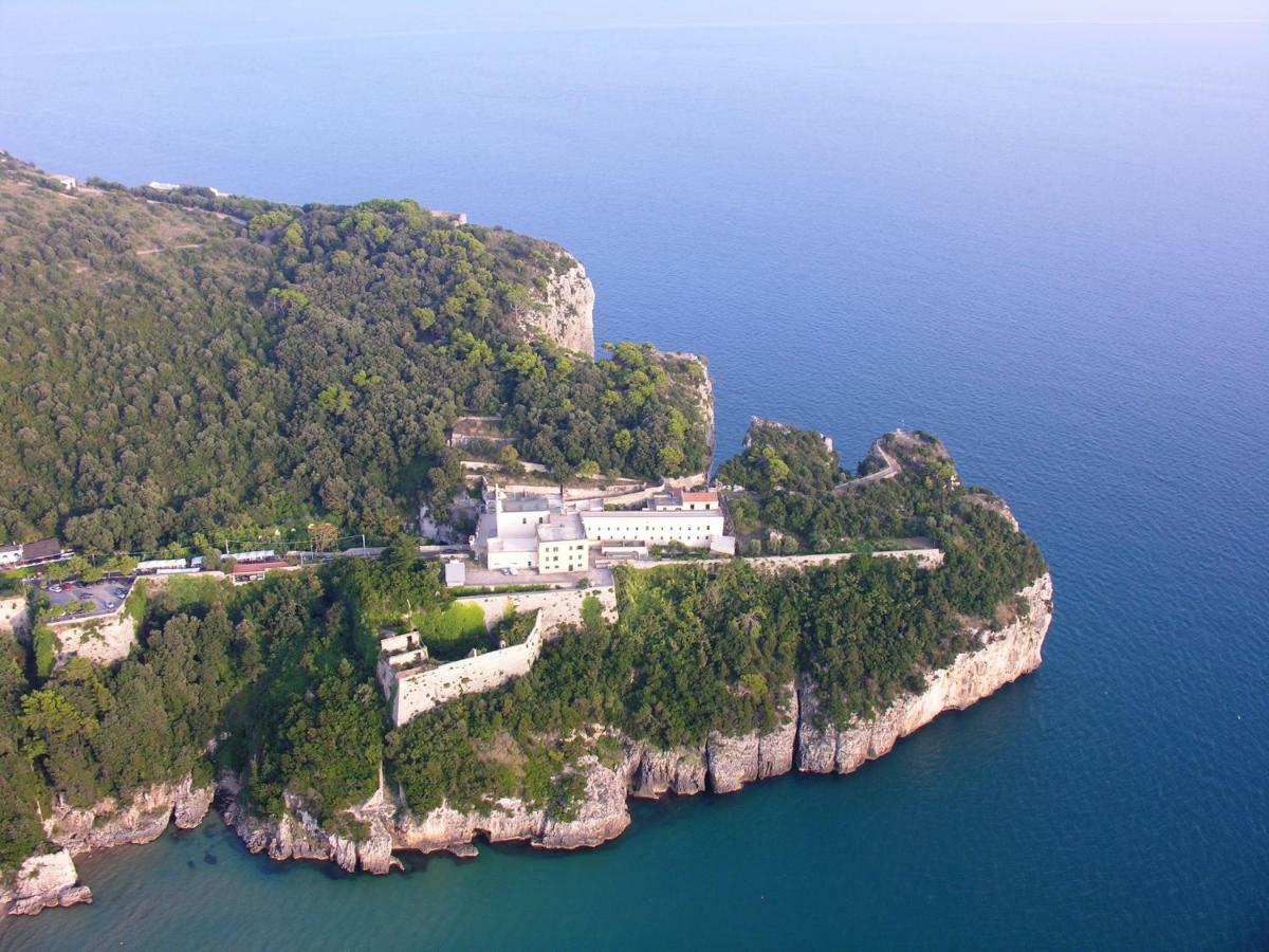 B&B Lineablu Formia Zewnętrze zdjęcie